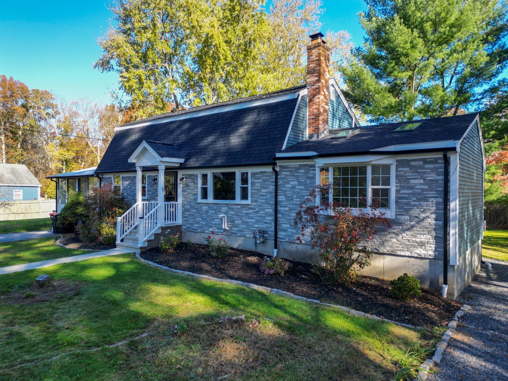 21 Roosevelt Ave, West Bridgewater, MA 02379