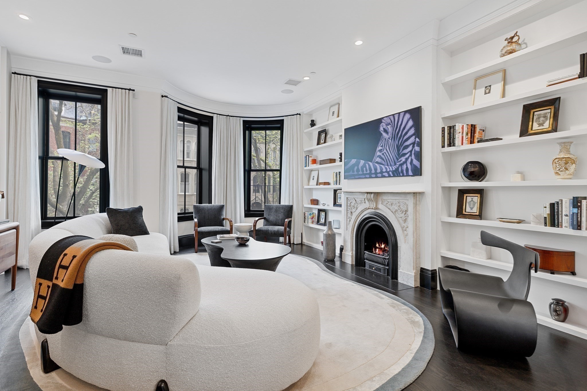 8 Rutland Sq Unit 2, Boston - South End, MA 02118