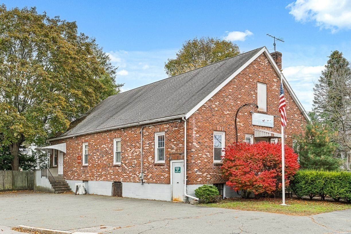 18 Raymond Place, Winchester, MA 01890 - Image 3