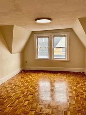 47 Newburn Ave, Apt 3