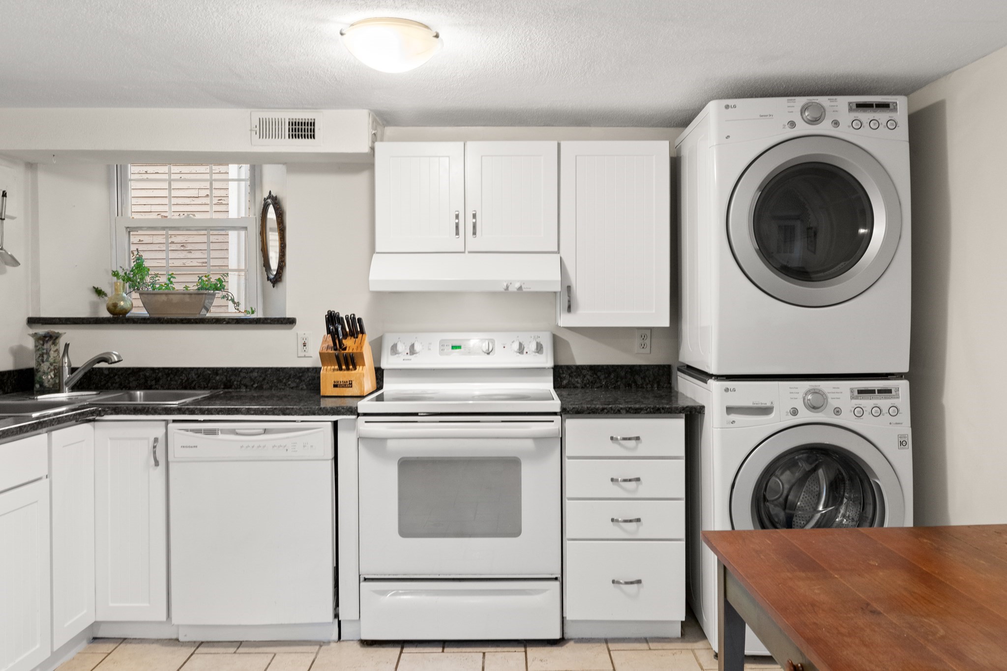 8 Williams Street Unit E2, Salem, MA 01970 - Image 11