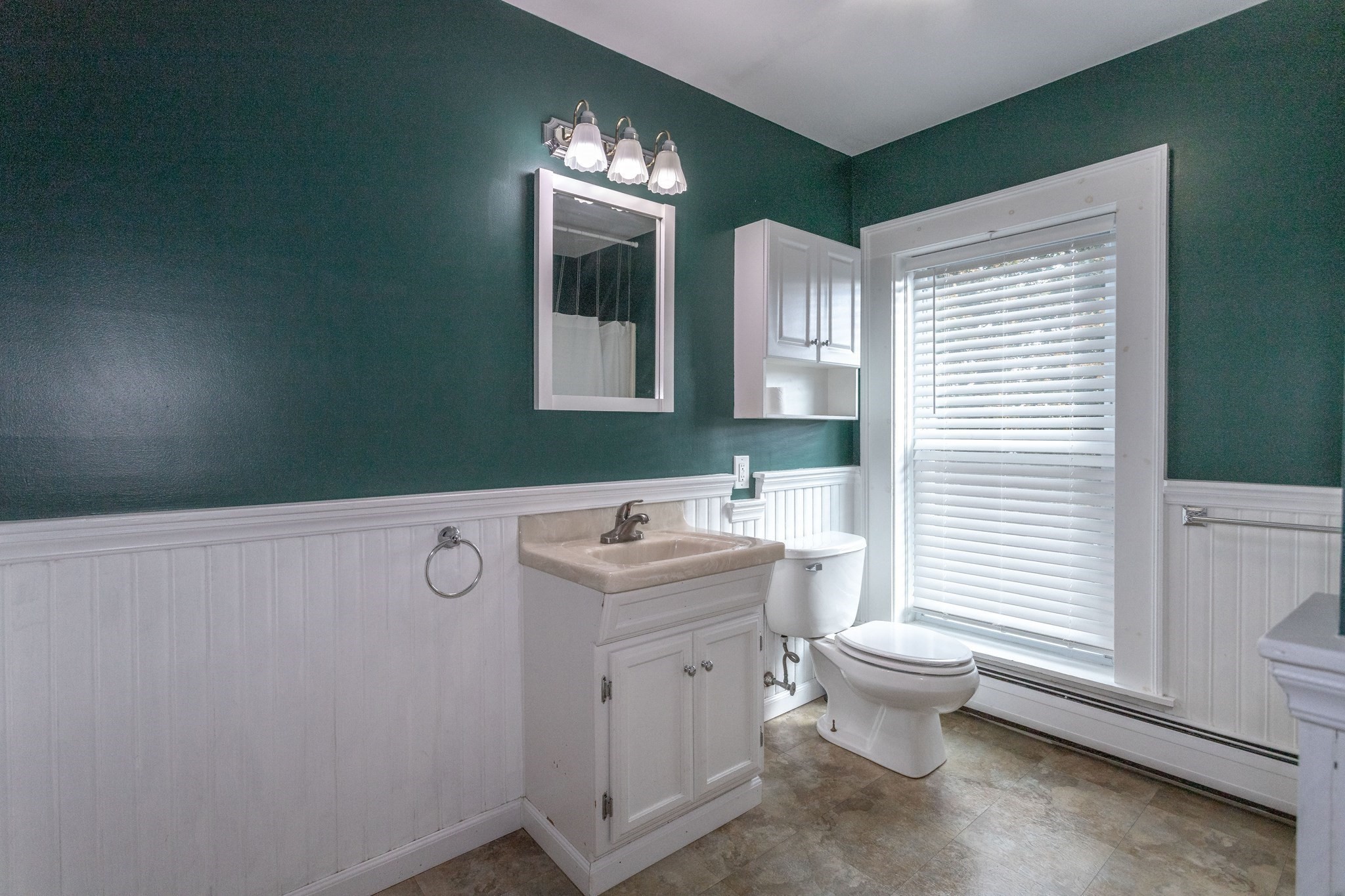 28 Orange Street, Westfield, MA 01085 - Image 17