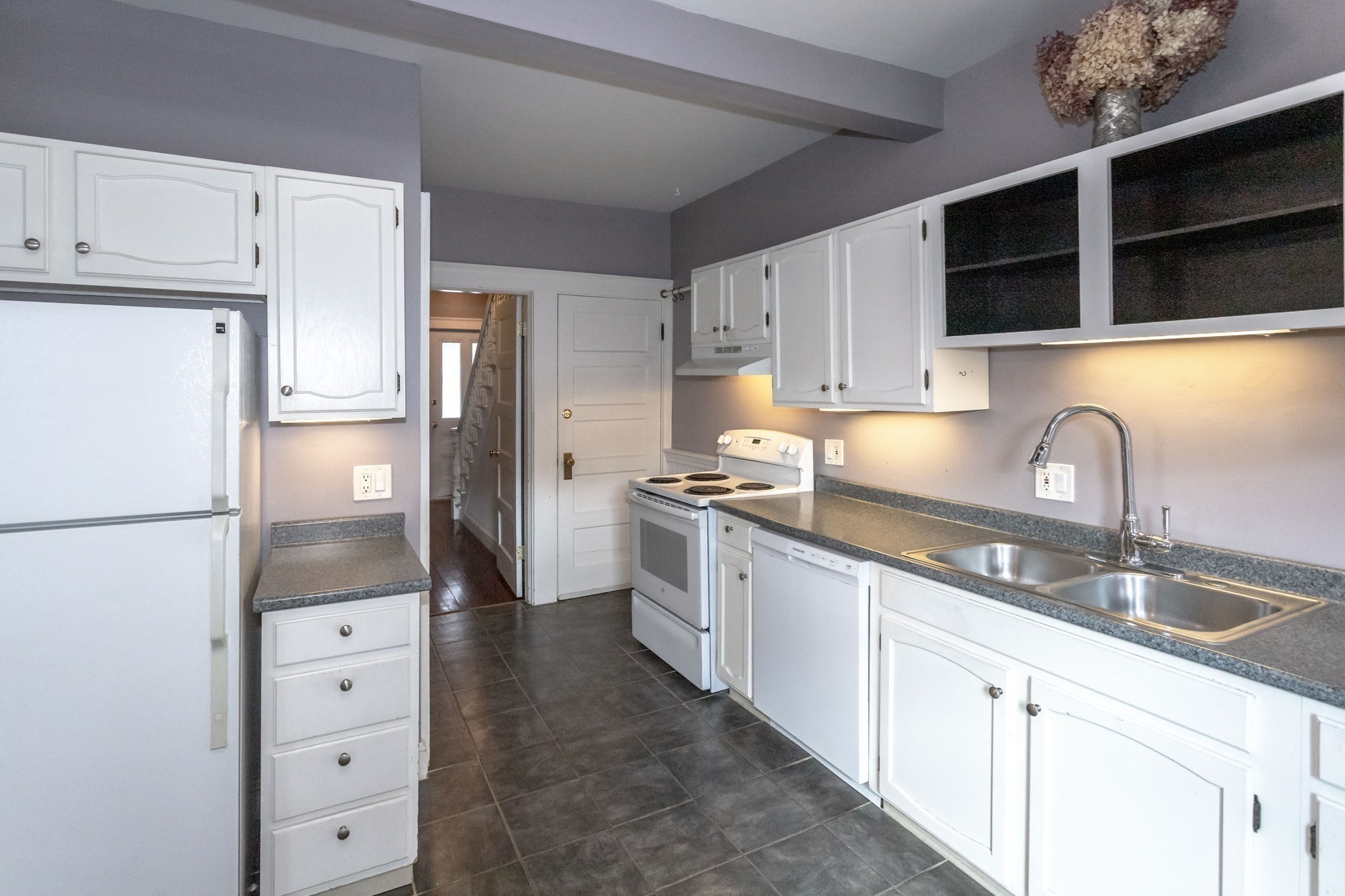 28 Orange Street, Westfield, MA 01085 - Image 3