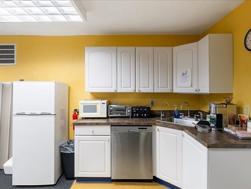 44 Trapelo, Belmont, MA 02478 - Image 25