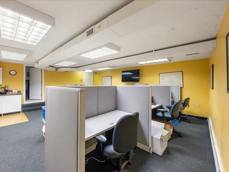 44 Trapelo, Belmont, MA 02478 - Image 28