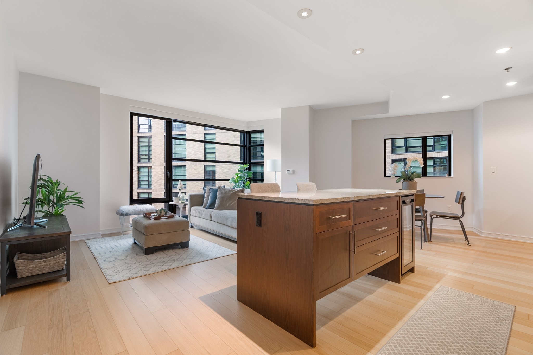 580 Washington St Unit 700, Downtown, Boston, MA 02111