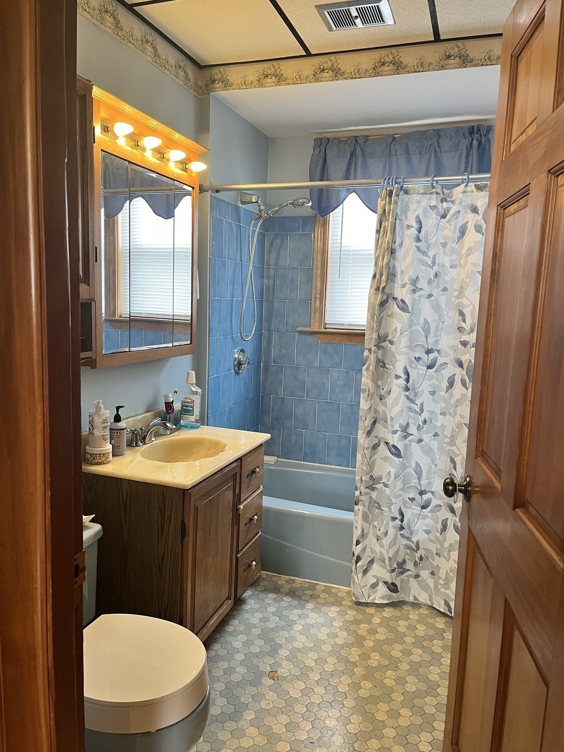 49 Farnham St, Fall River, MA 02720 - Image 26