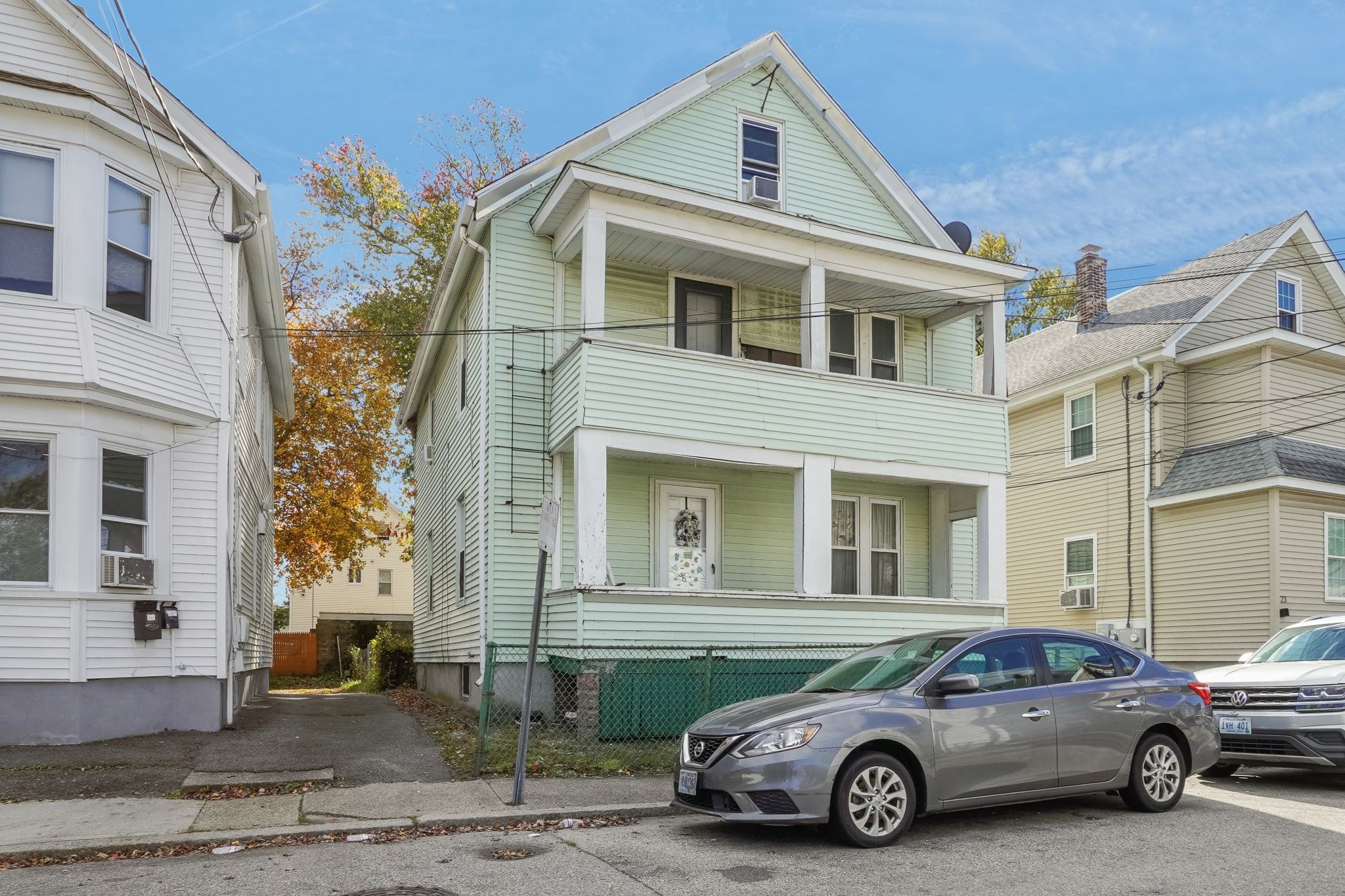 27 Collins Ave, Pawtucket, RI 02860 - Image 2