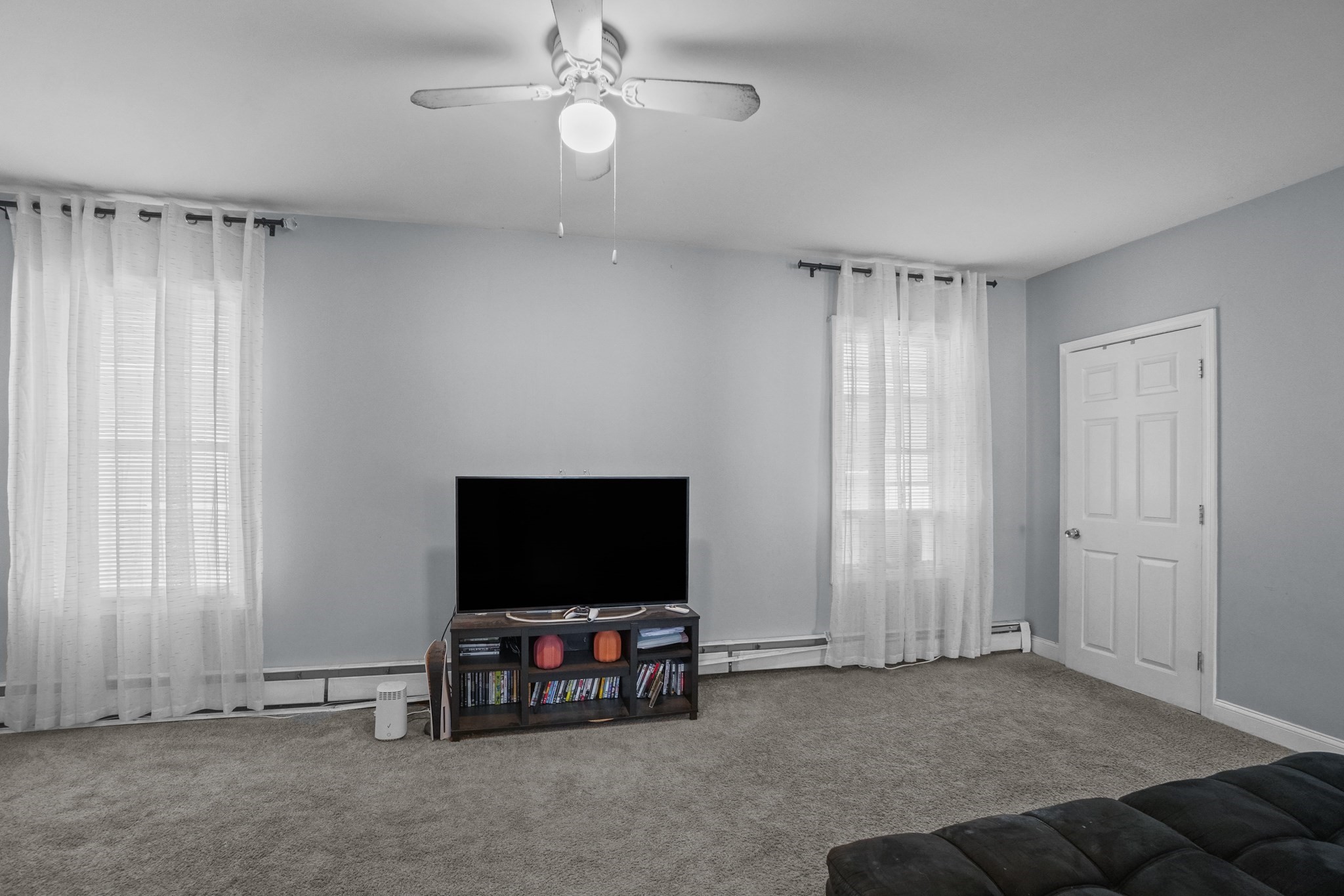 27 Collins Ave, Pawtucket, RI 02860 - Image 4