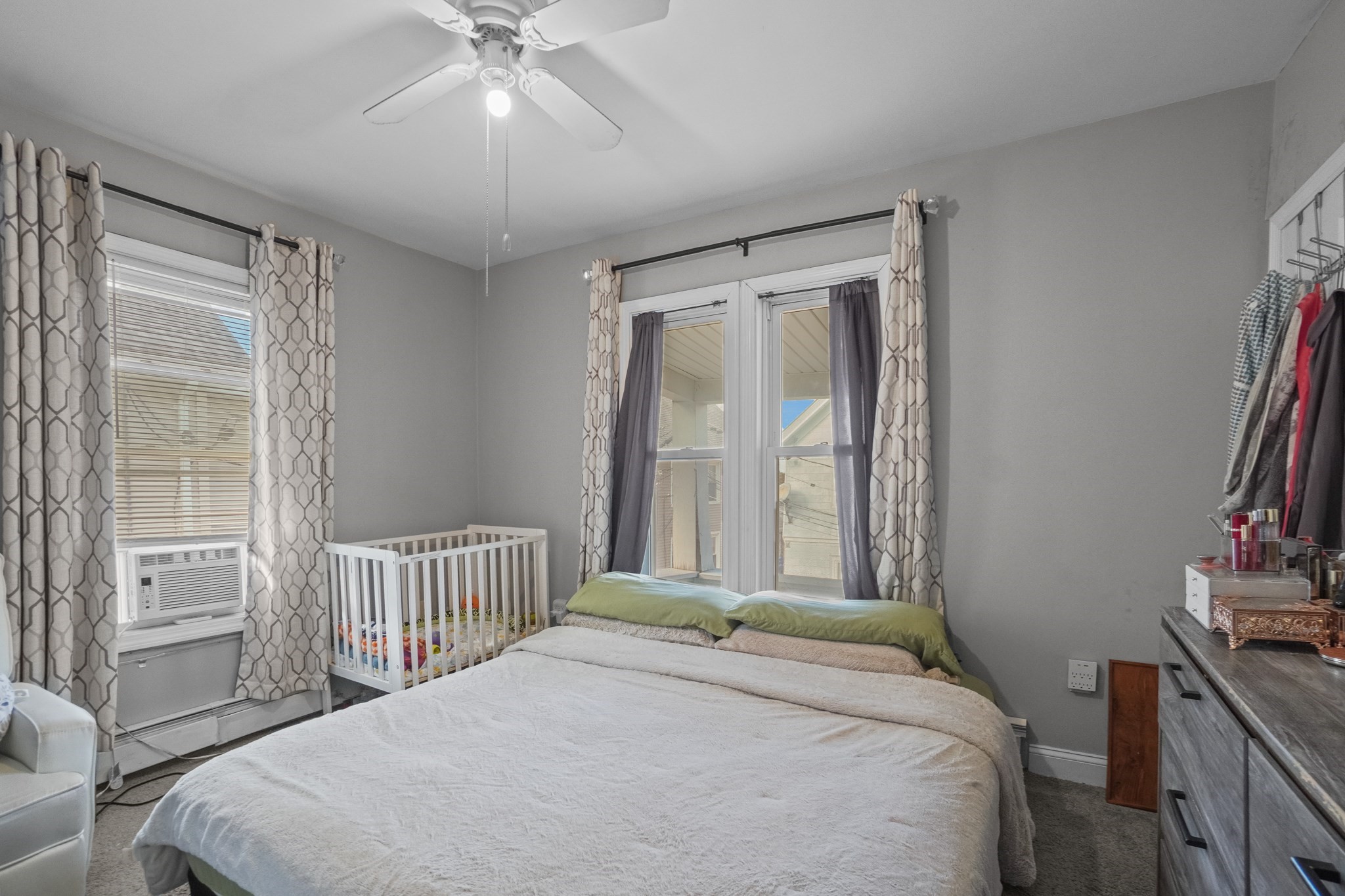 27 Collins Ave, Pawtucket, RI 02860 - Image 9