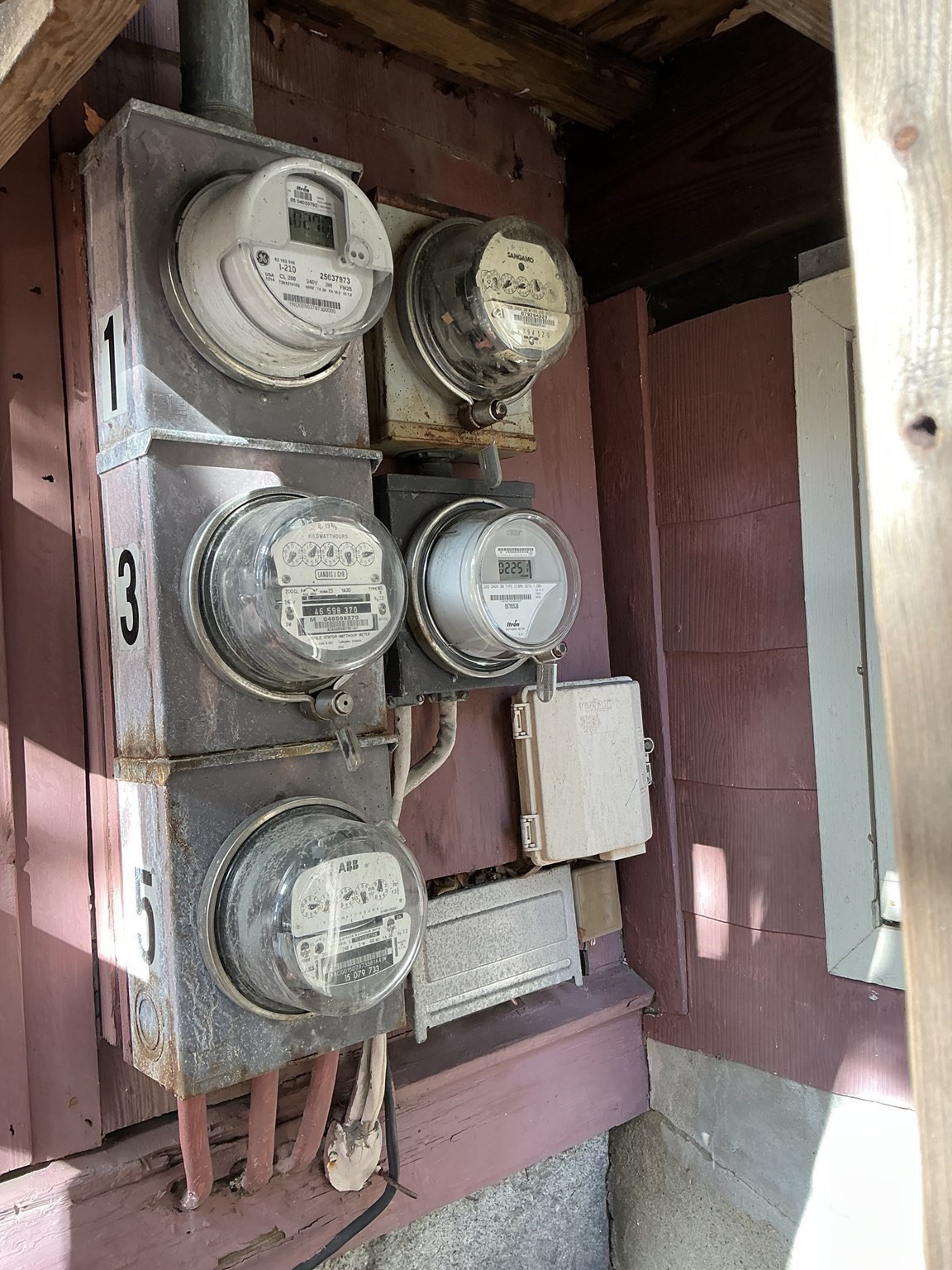 3 Gardner Pl, Leominster, MA 01453 - Image 28