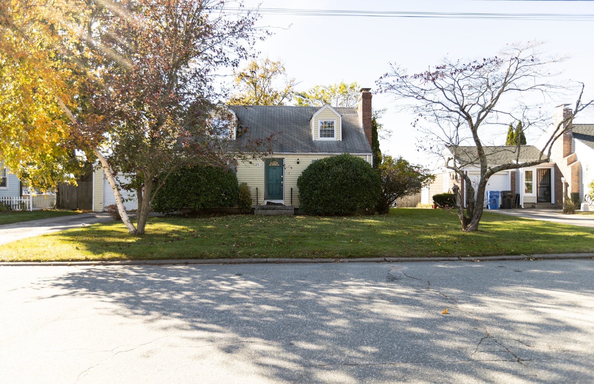 61 Rose Hill Dr, Cranston, RI 02920 - Image 2
