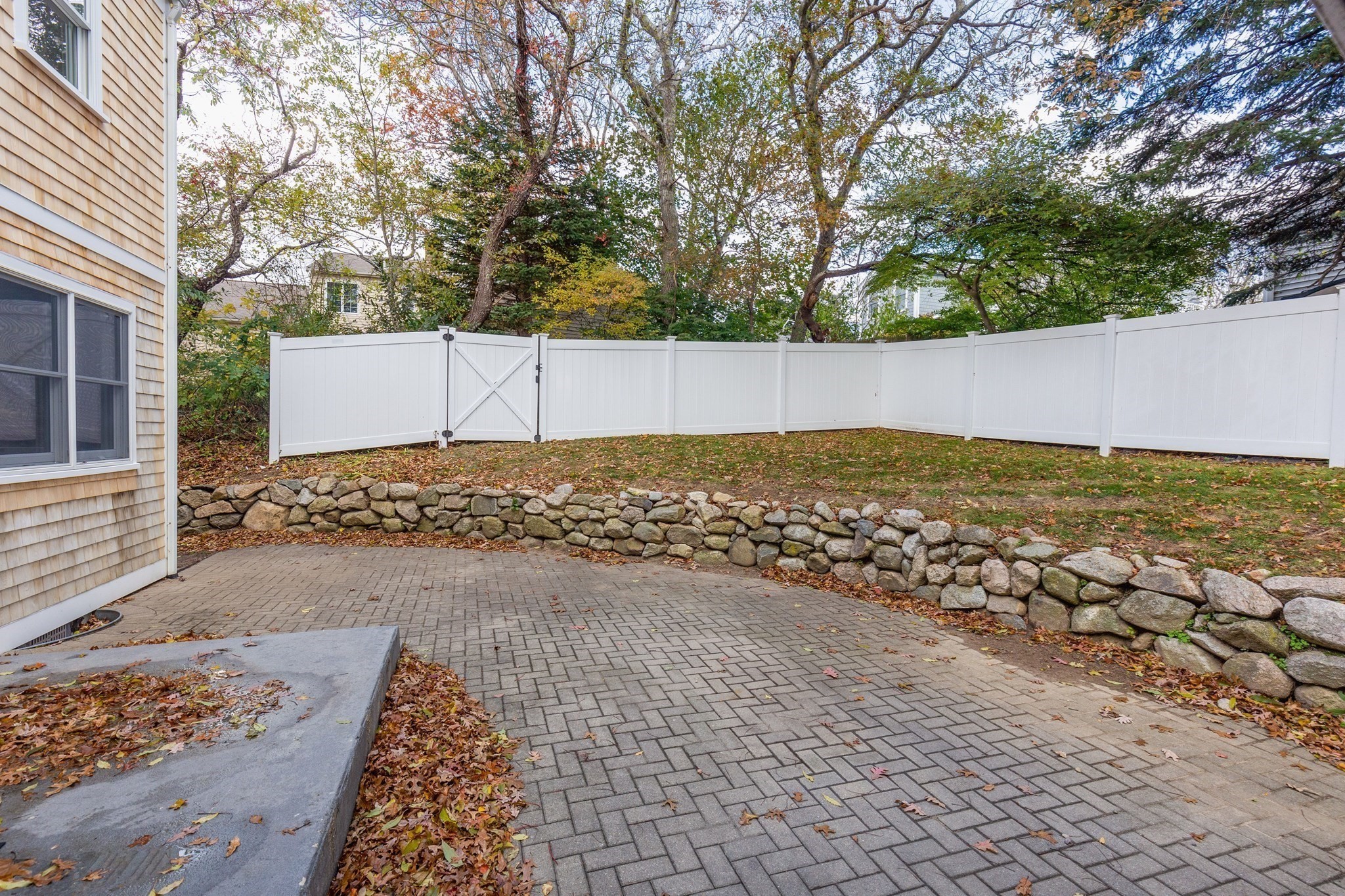 7 Windsor Dr, Plymouth, MA 02360 - Image 5