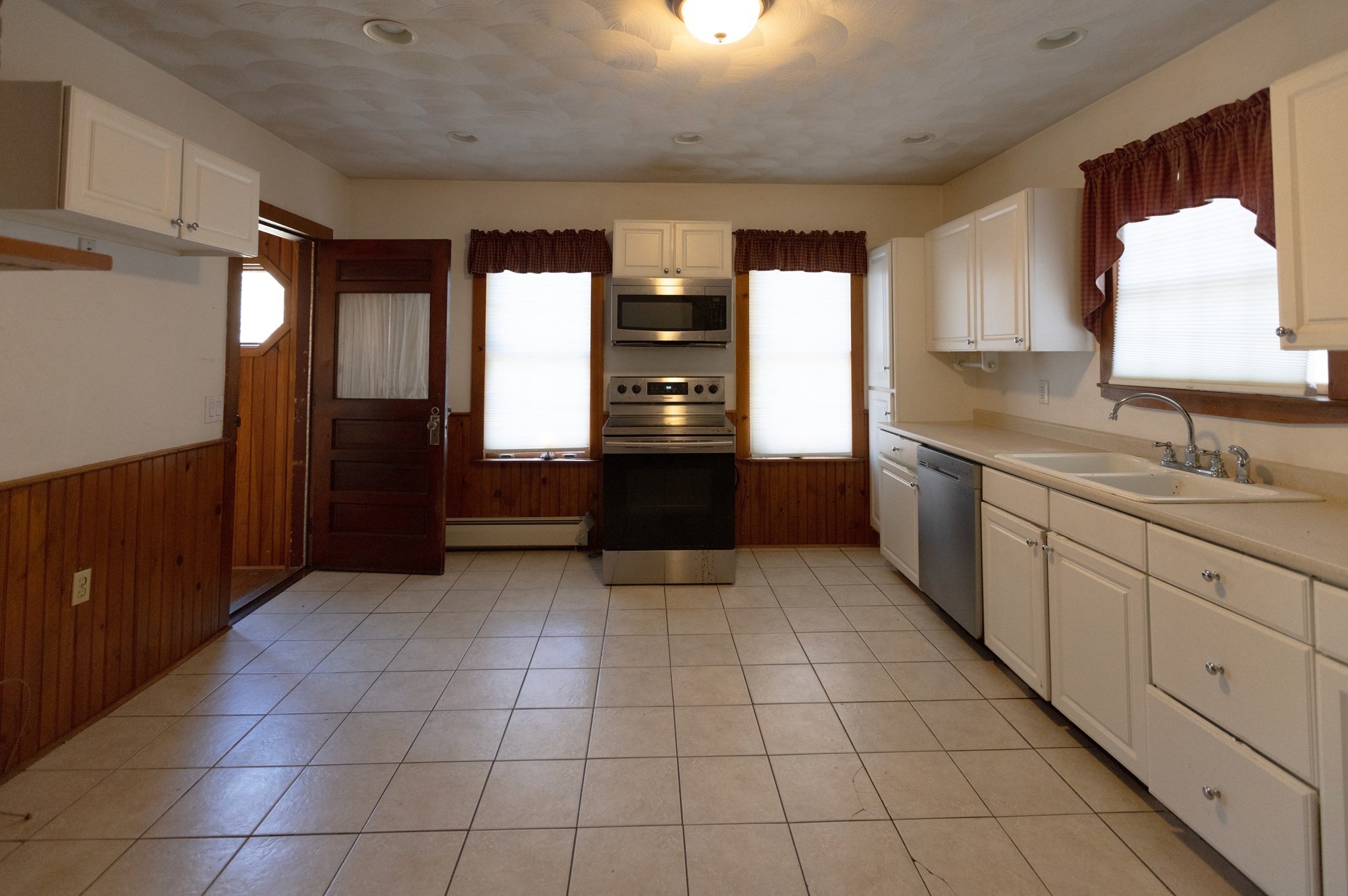 157 Fisher St, North Attleboro, MA 02760 - Image 8