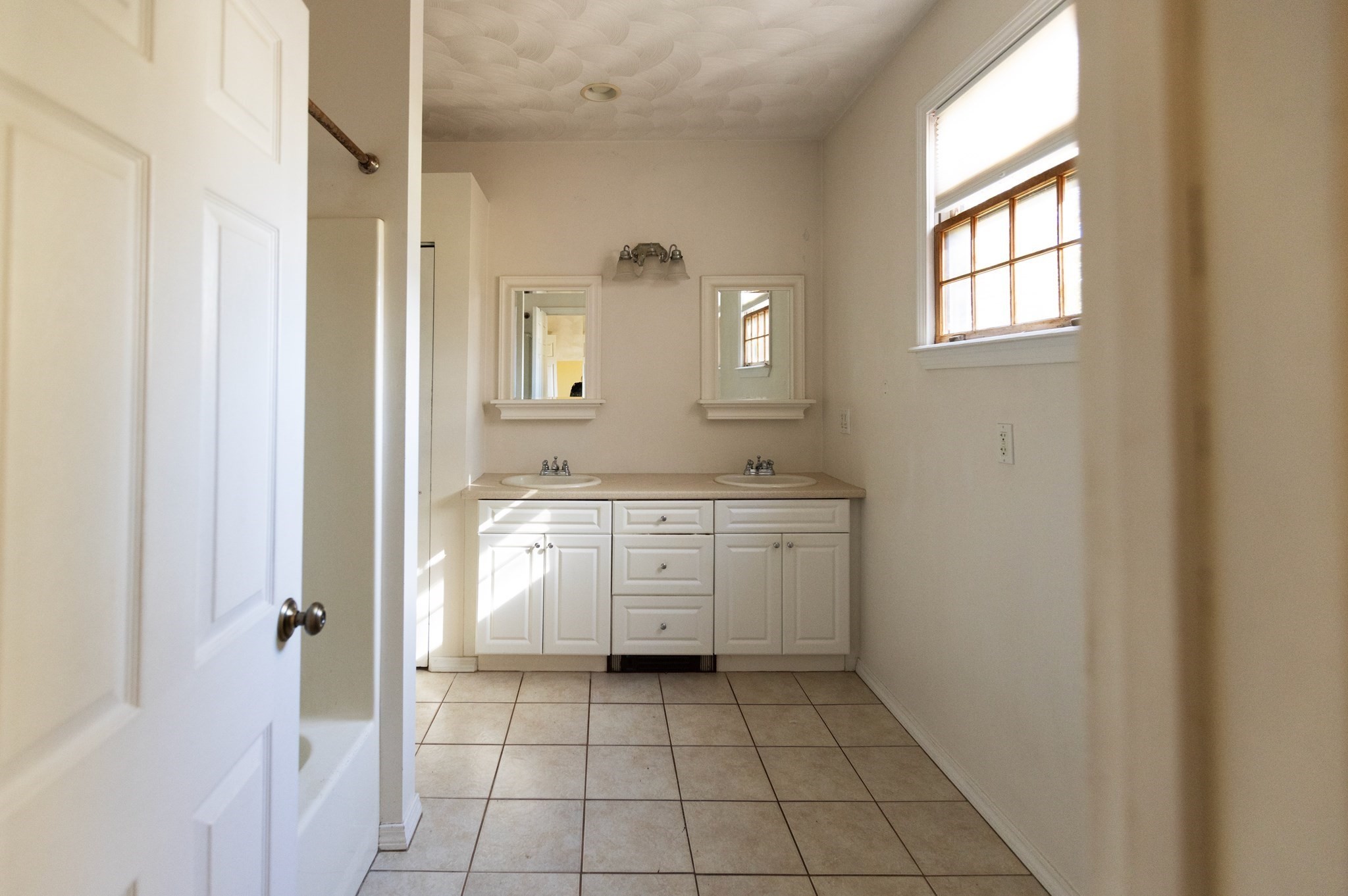 157 Fisher St, North Attleboro, MA 02760 - Image 10