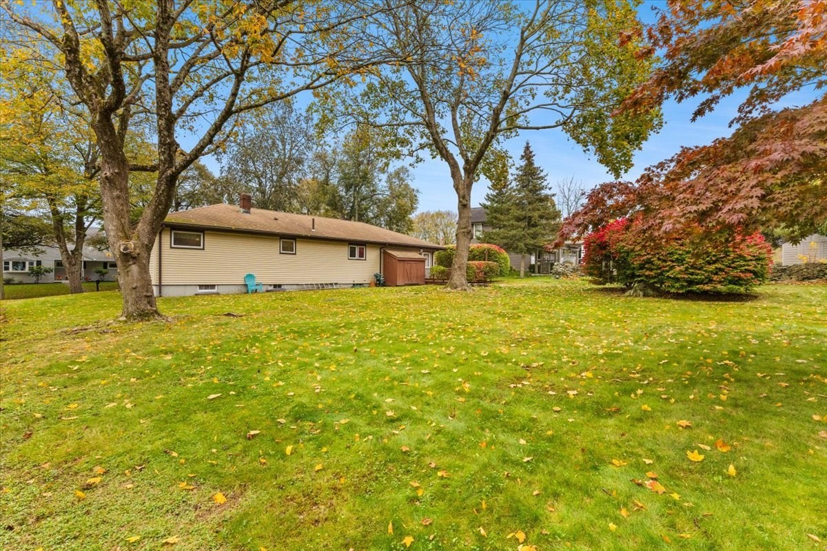 51 Linden Dr, Somerset, MA 02726 - Image 5