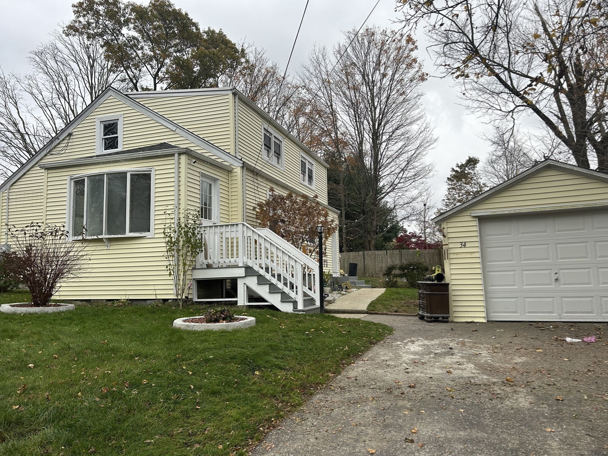 34 Hawthorne St, North Attleboro, MA 02760 - Image 11