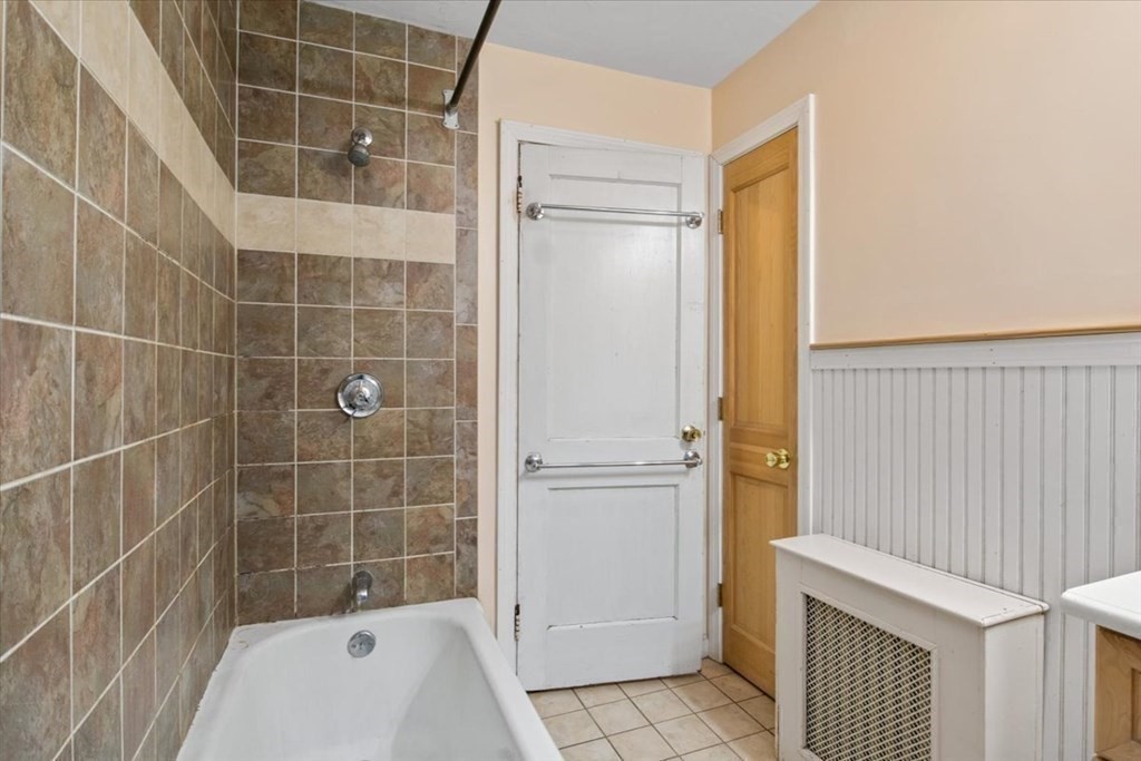 34 Hawthorne St, North Attleboro, MA 02760 - Image 6
