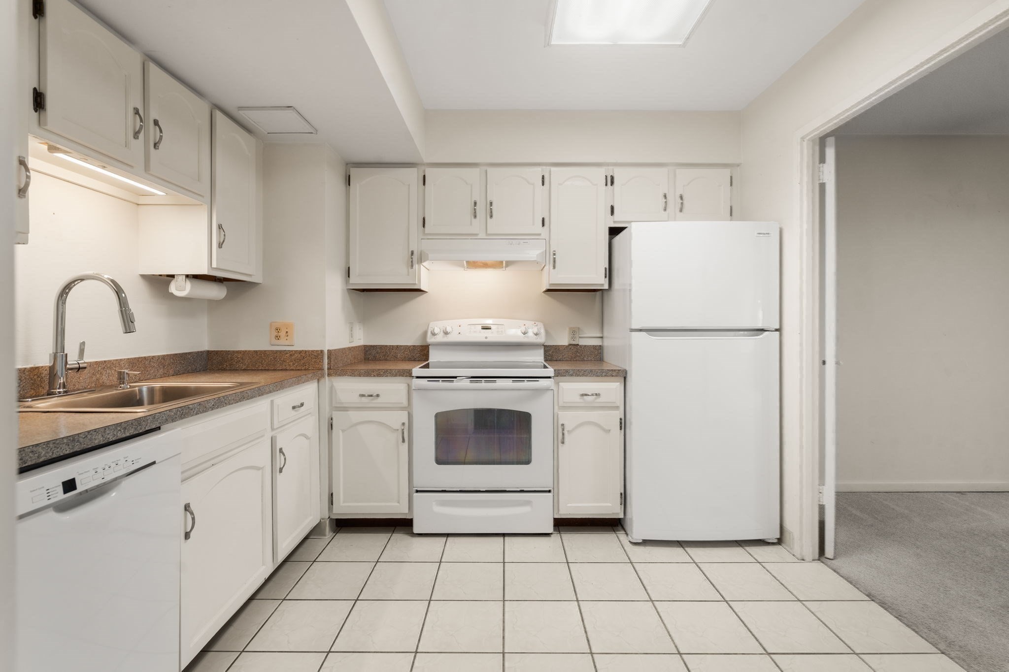 250 Hammond Pond Parkway Unit 1604N, Newton, MA 02467 - Image 16