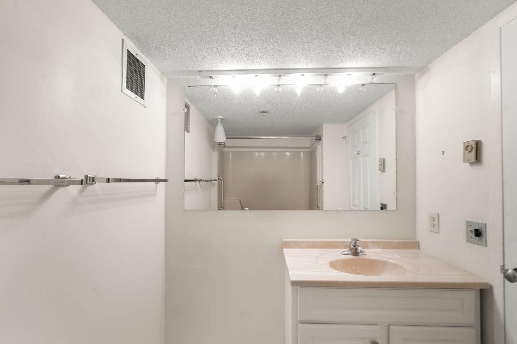 250 Hammond Pond Parkway Unit 1604N, Newton, MA 02467 - Image 20