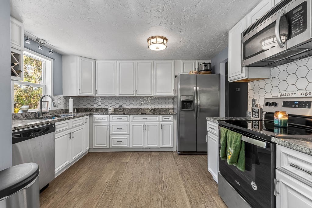 21 Jasons Ln, Plymouth, MA 02360 - Image 4