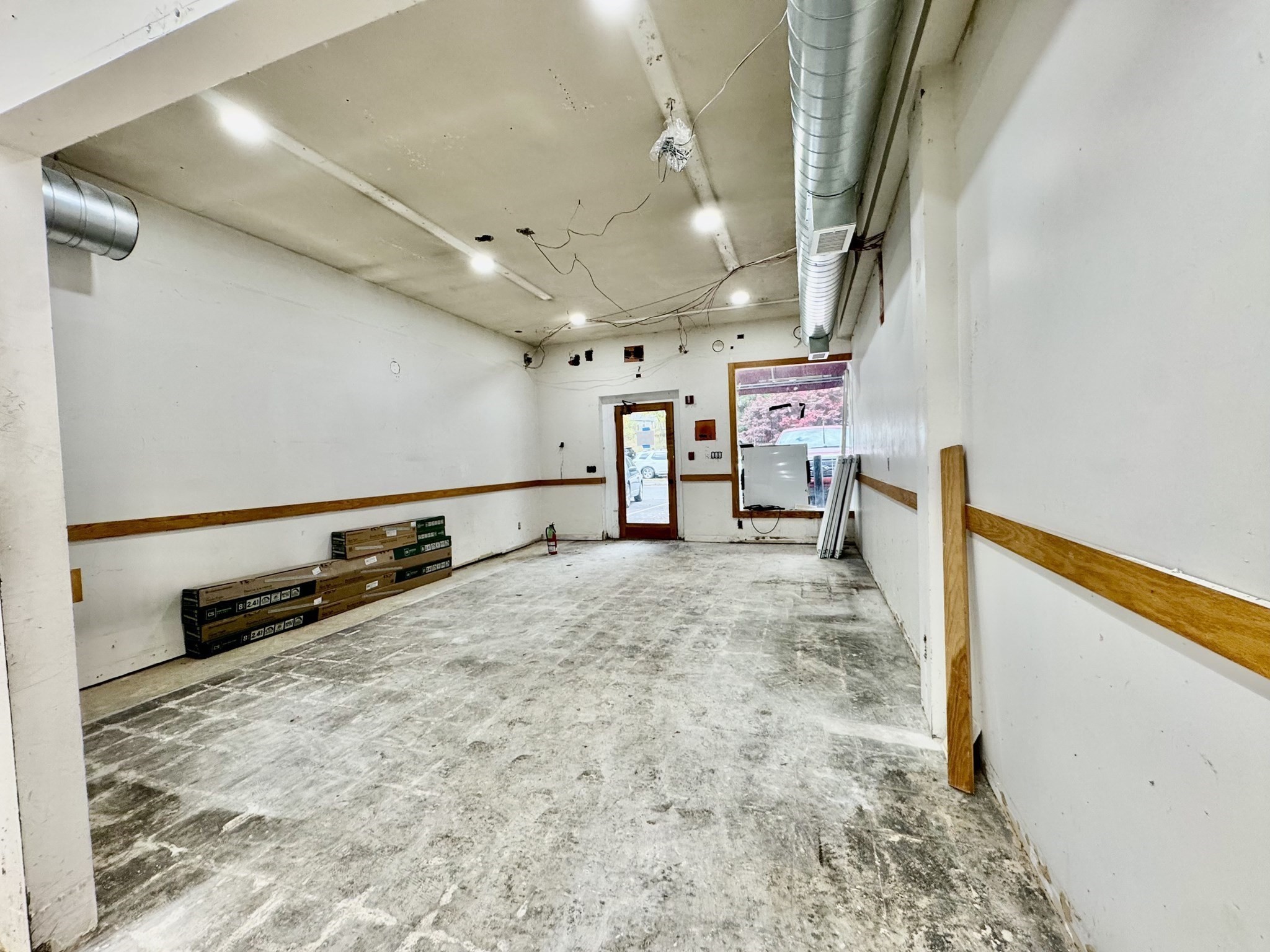 35 Smith St, Marblehead, MA 01945 - Image 3