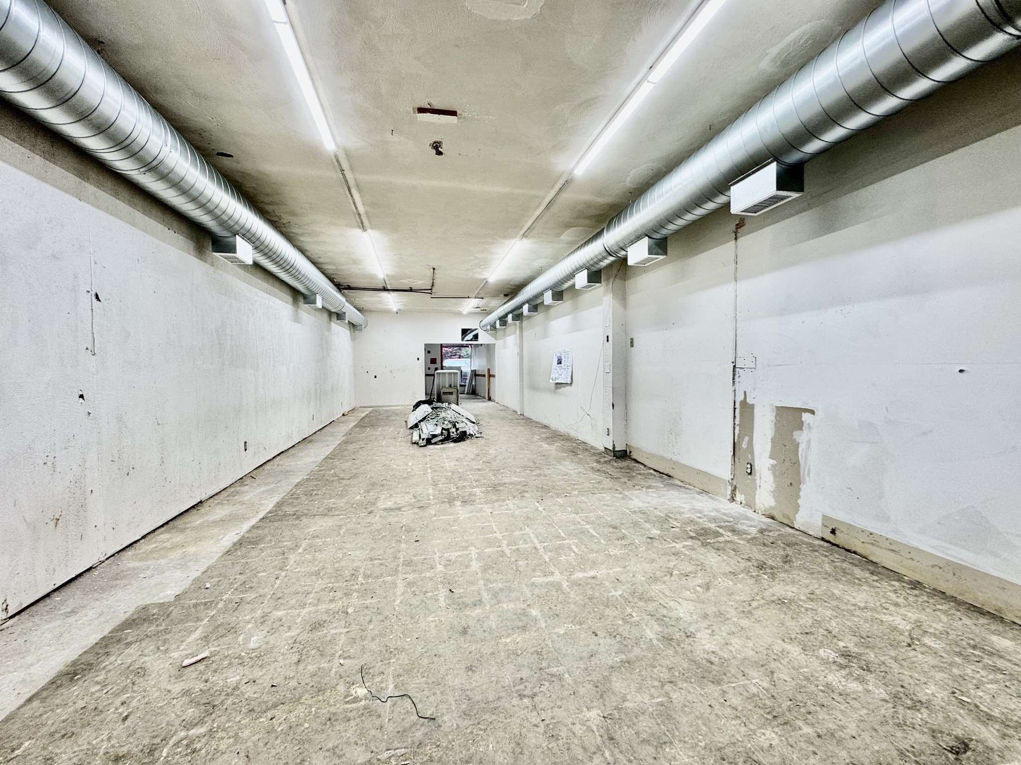 35 Smith St, Marblehead, MA 01945 - Image 4