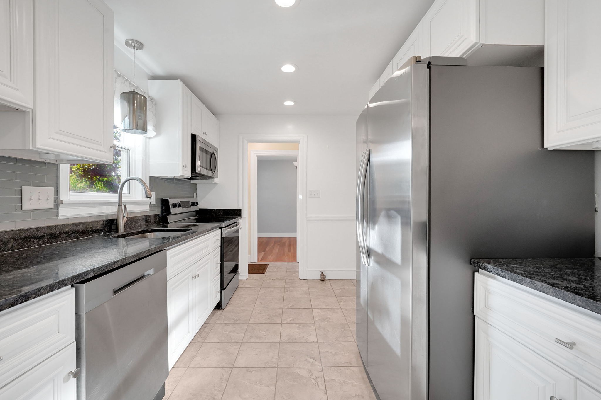 7 Longworth Rd, Worcester, MA 01602 - Image 6