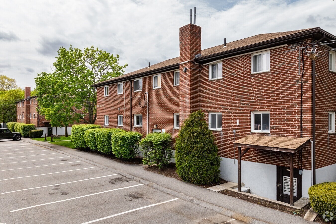 42 Bryon Rd Unit 6, West Roxbury, Boston, MA 02132 - Image 12