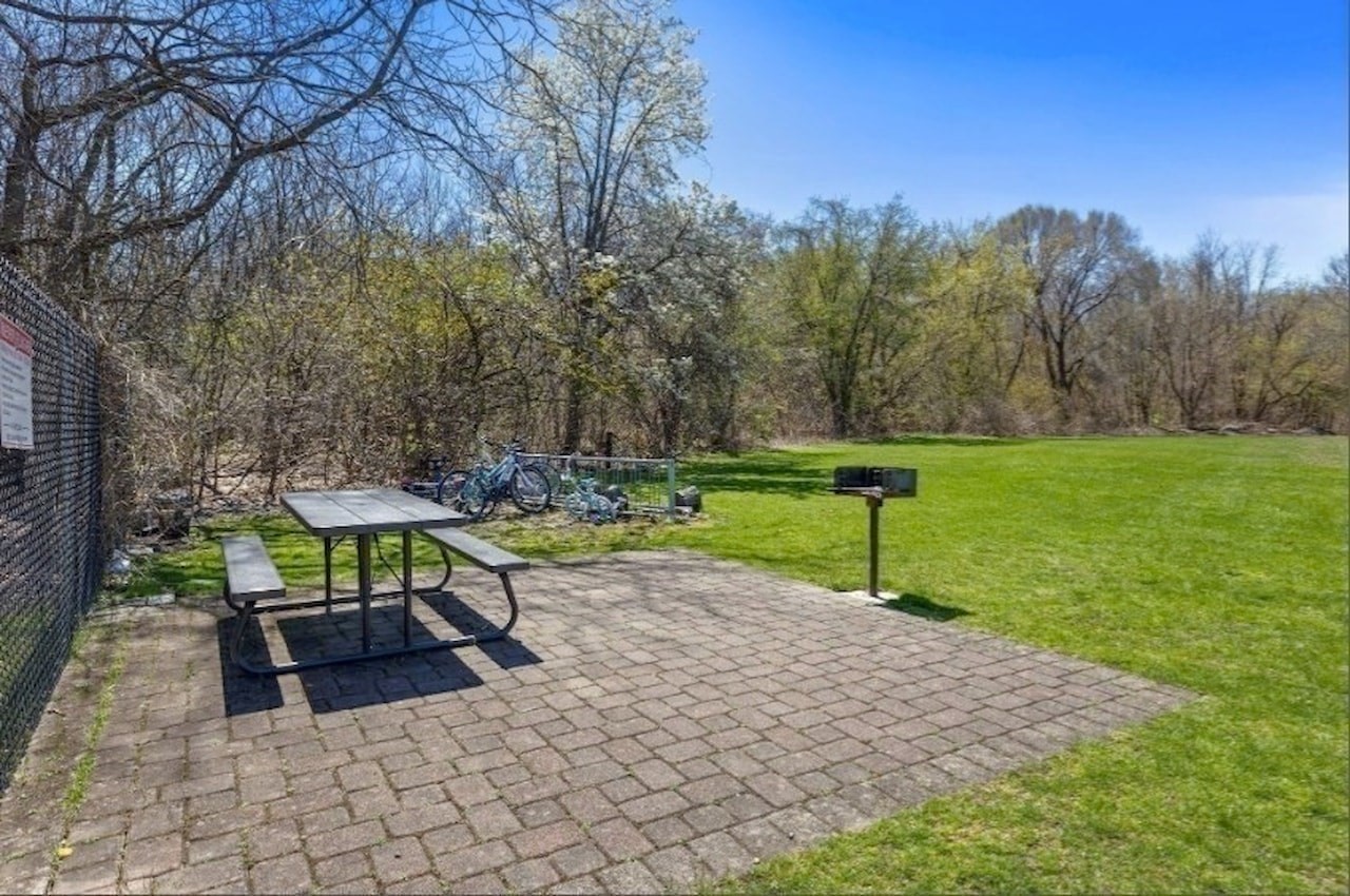 42 Bryon Rd Unit 6, West Roxbury, Boston, MA 02132 - Image 16