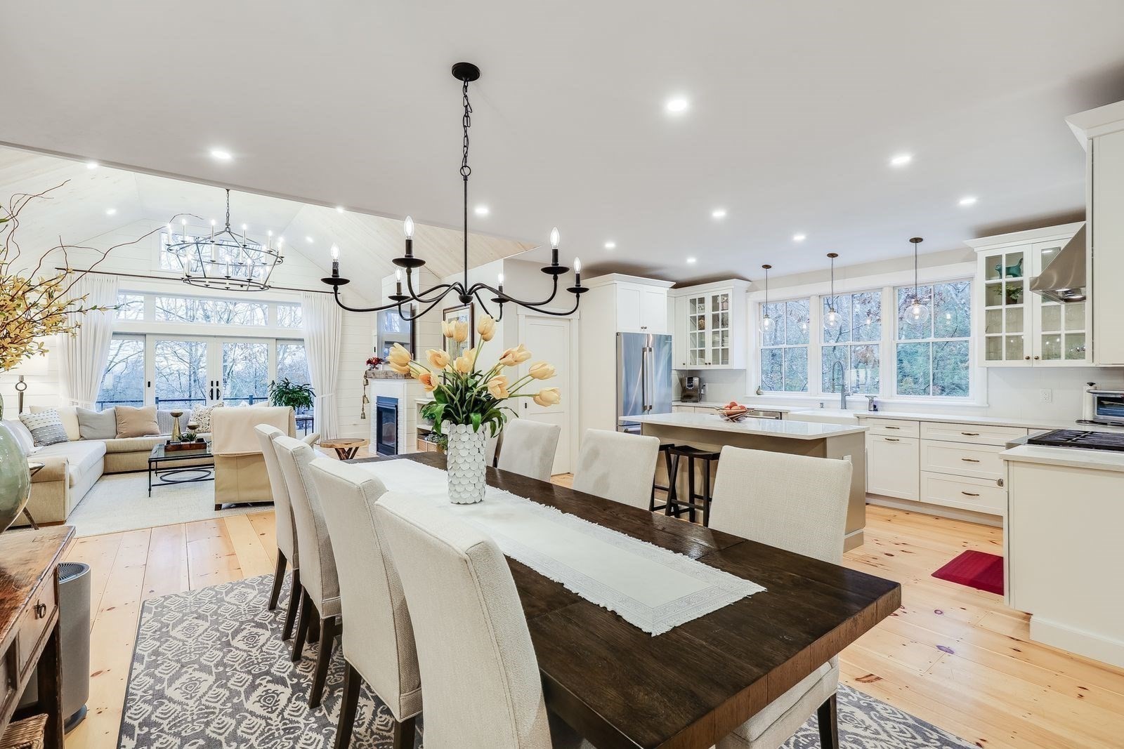 22 Hickorywood, Plymouth, MA 02360