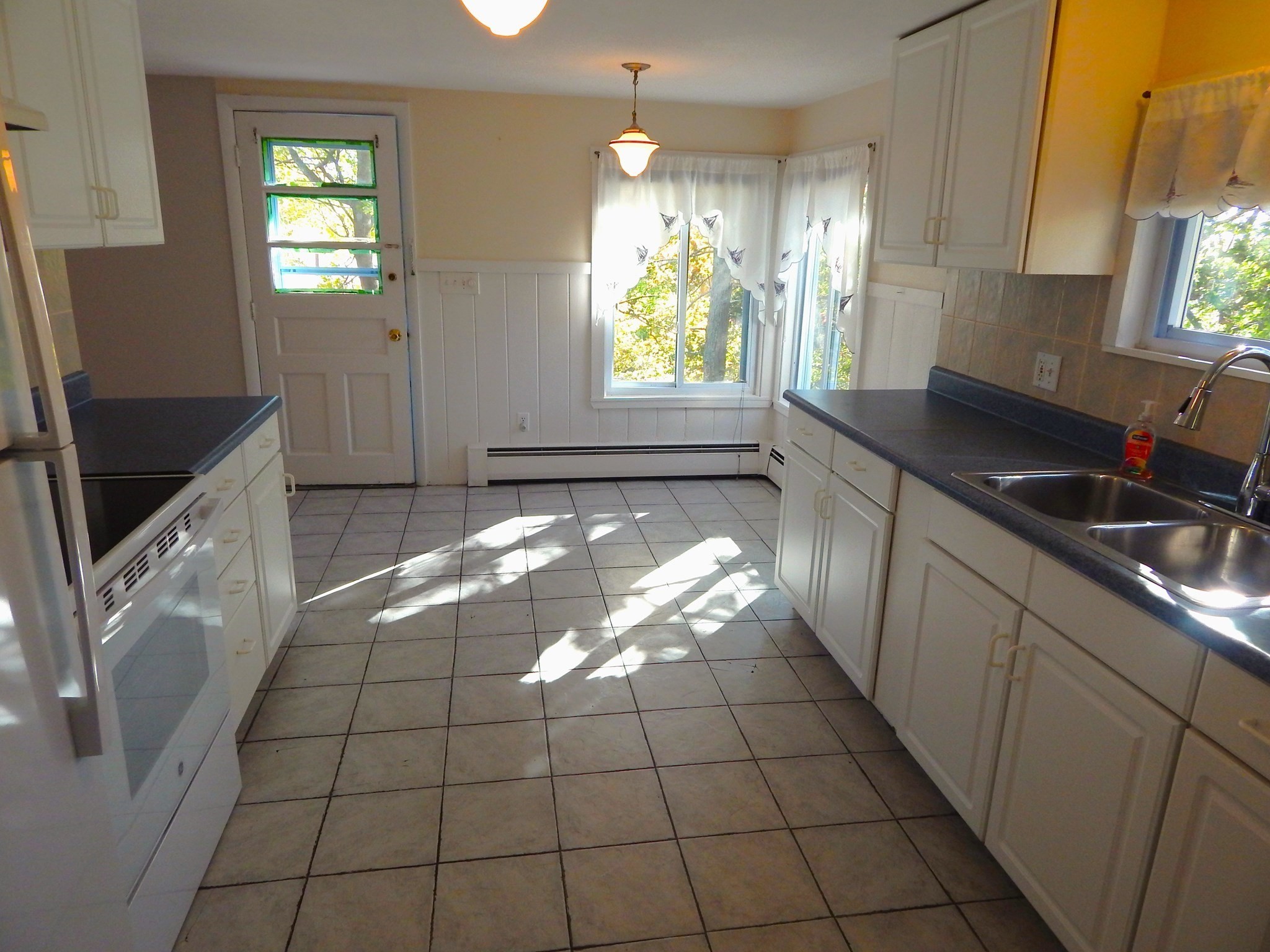 14 Bartlett St, Peabody, MA 01960 - Image 12