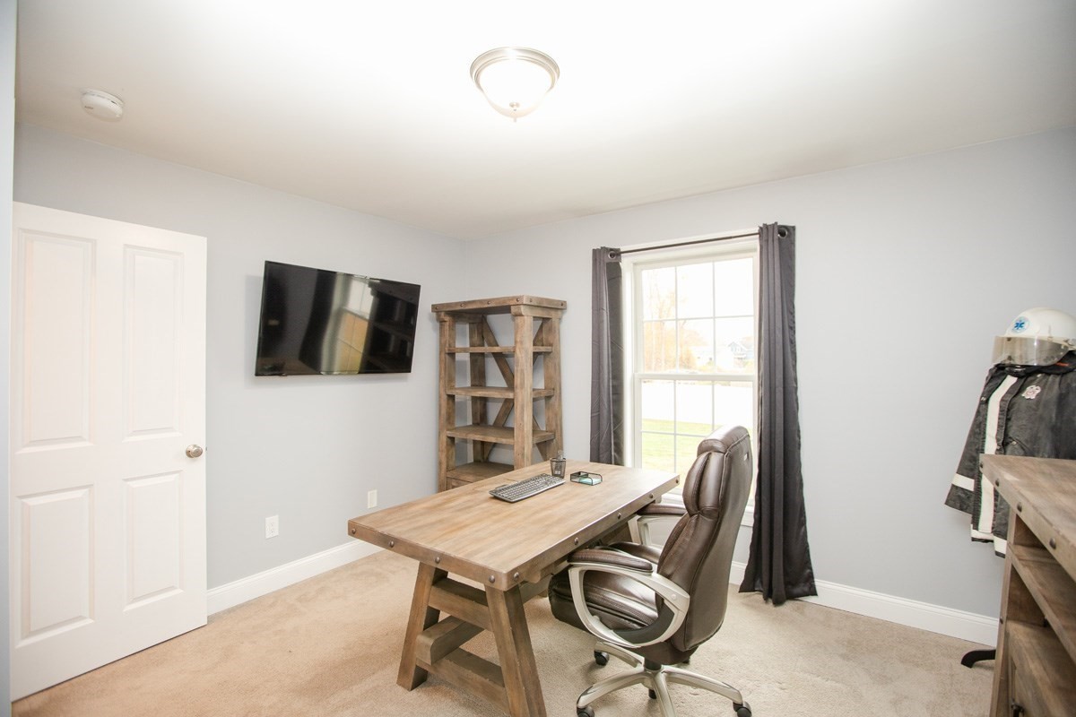 33 Rhinecliffe Road, Swansea, MA 02777 - Image 21