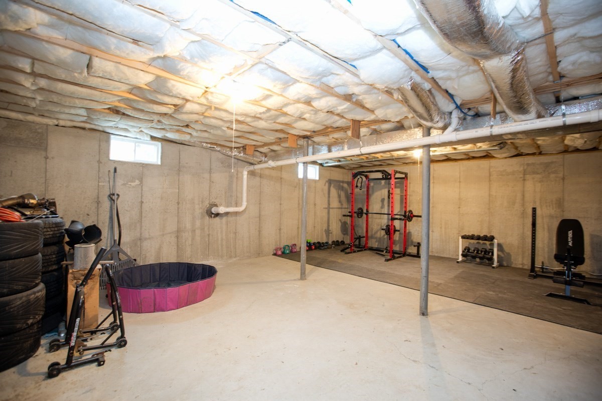 33 Rhinecliffe Road, Swansea, MA 02777 - Image 24