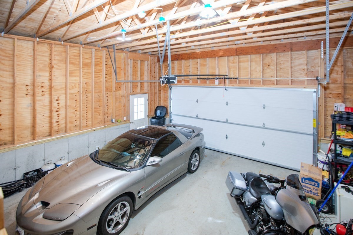 33 Rhinecliffe Road, Swansea, MA 02777 - Image 32