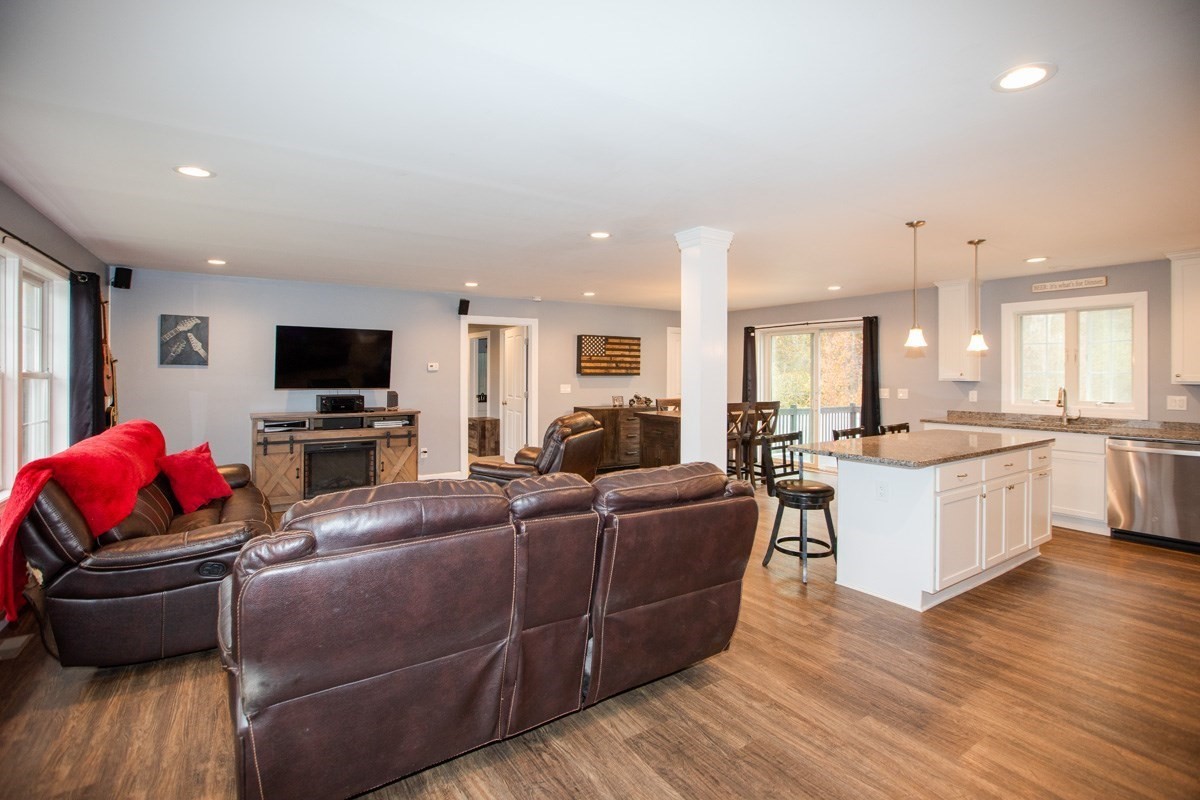 33 Rhinecliffe Road, Swansea, MA 02777 - Image 10