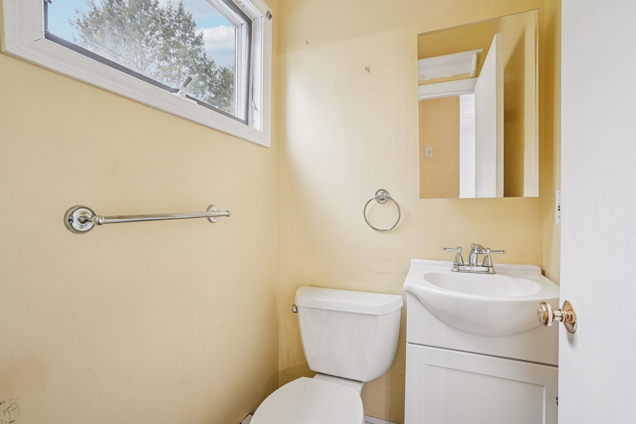 45 Richardson St, Malden, MA 02148 - Image 10