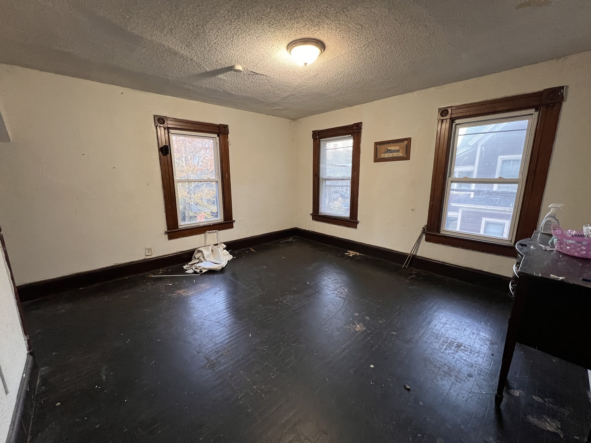 34 Wellesley St, Springfield, MA 01109 - Image 9