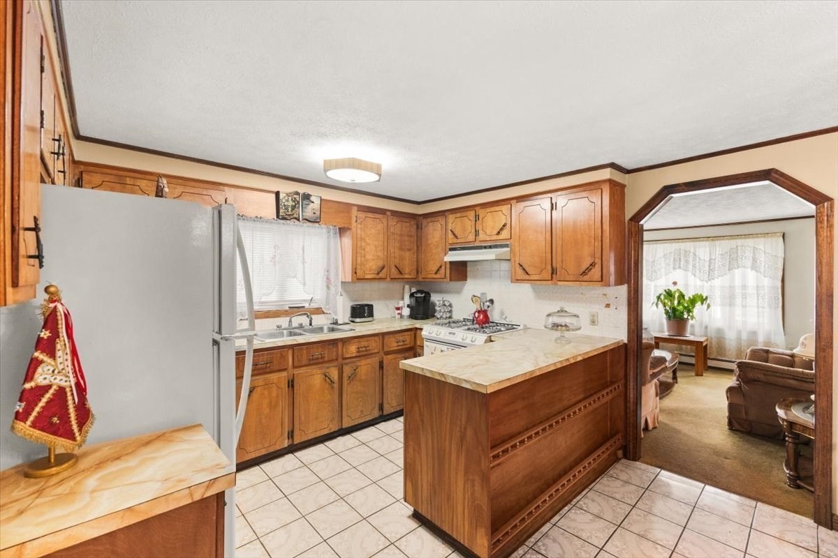 9 Jefferson Street, Taunton, MA 02780 - Image 9