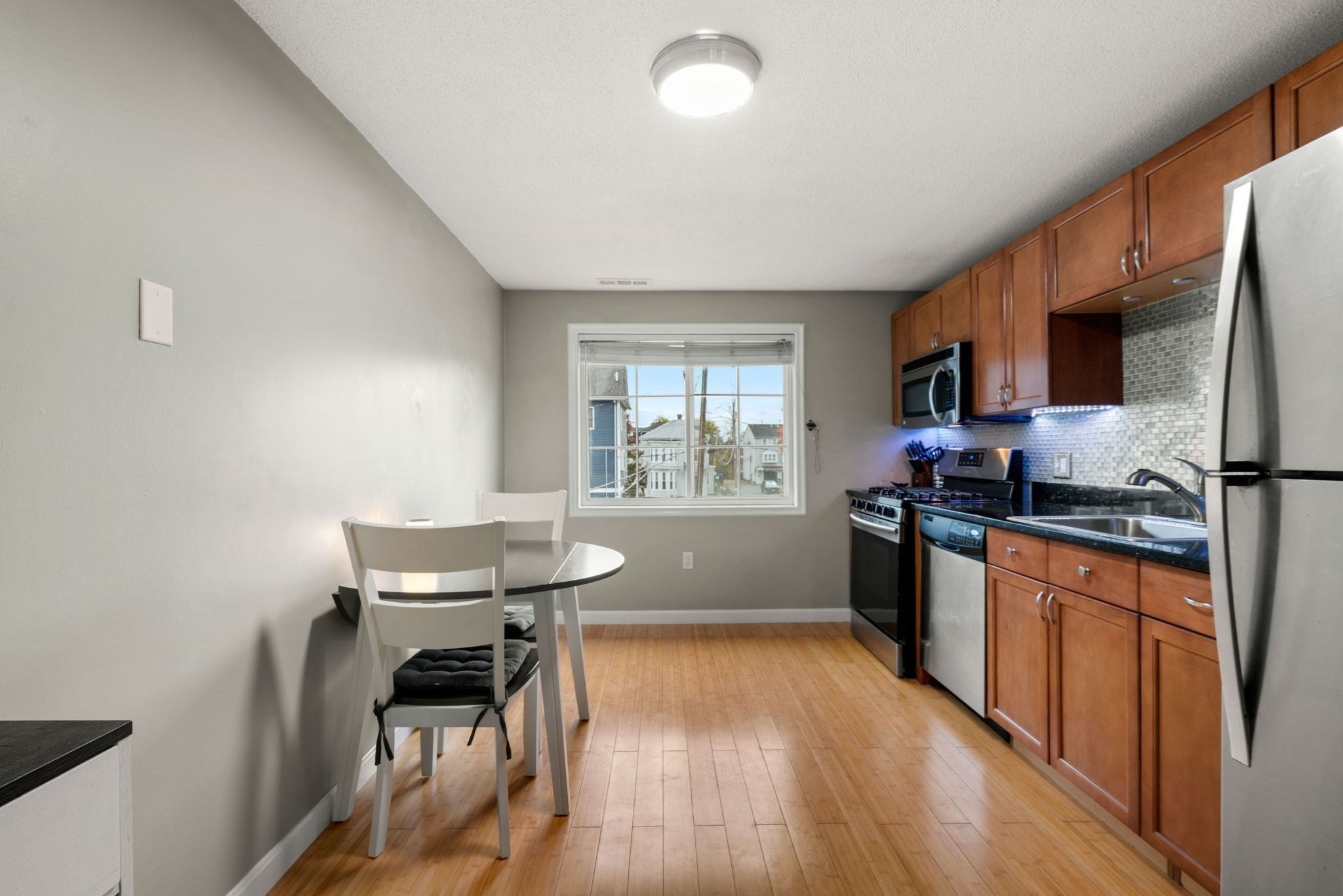 38 Walker Street Unit 9, Lowell, MA 01854 - Image 3