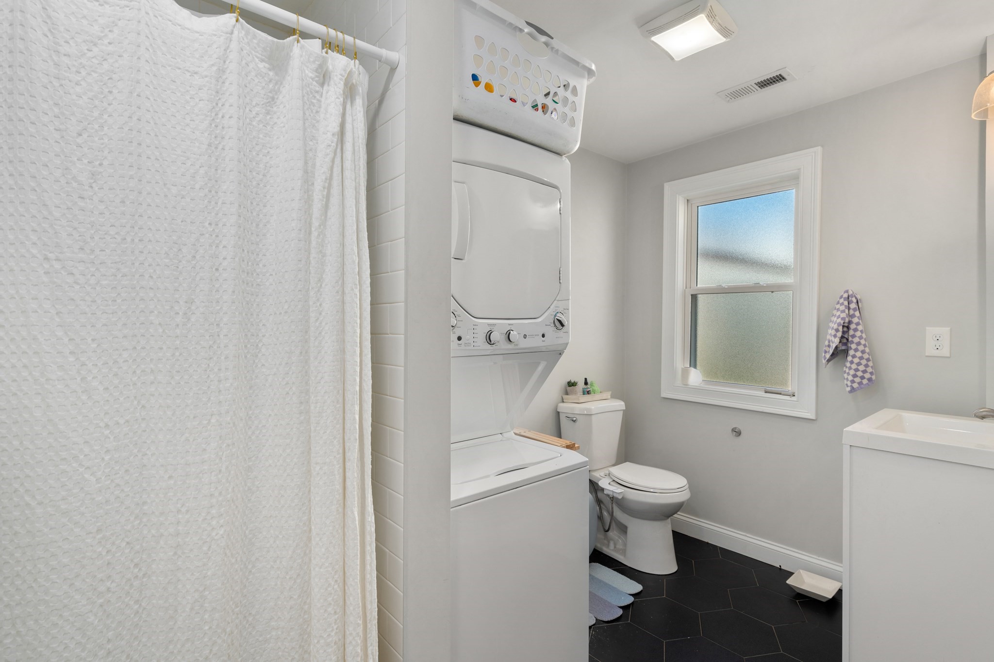 3 Murray Court, East Boston, Boston, MA 02128 - Image 6