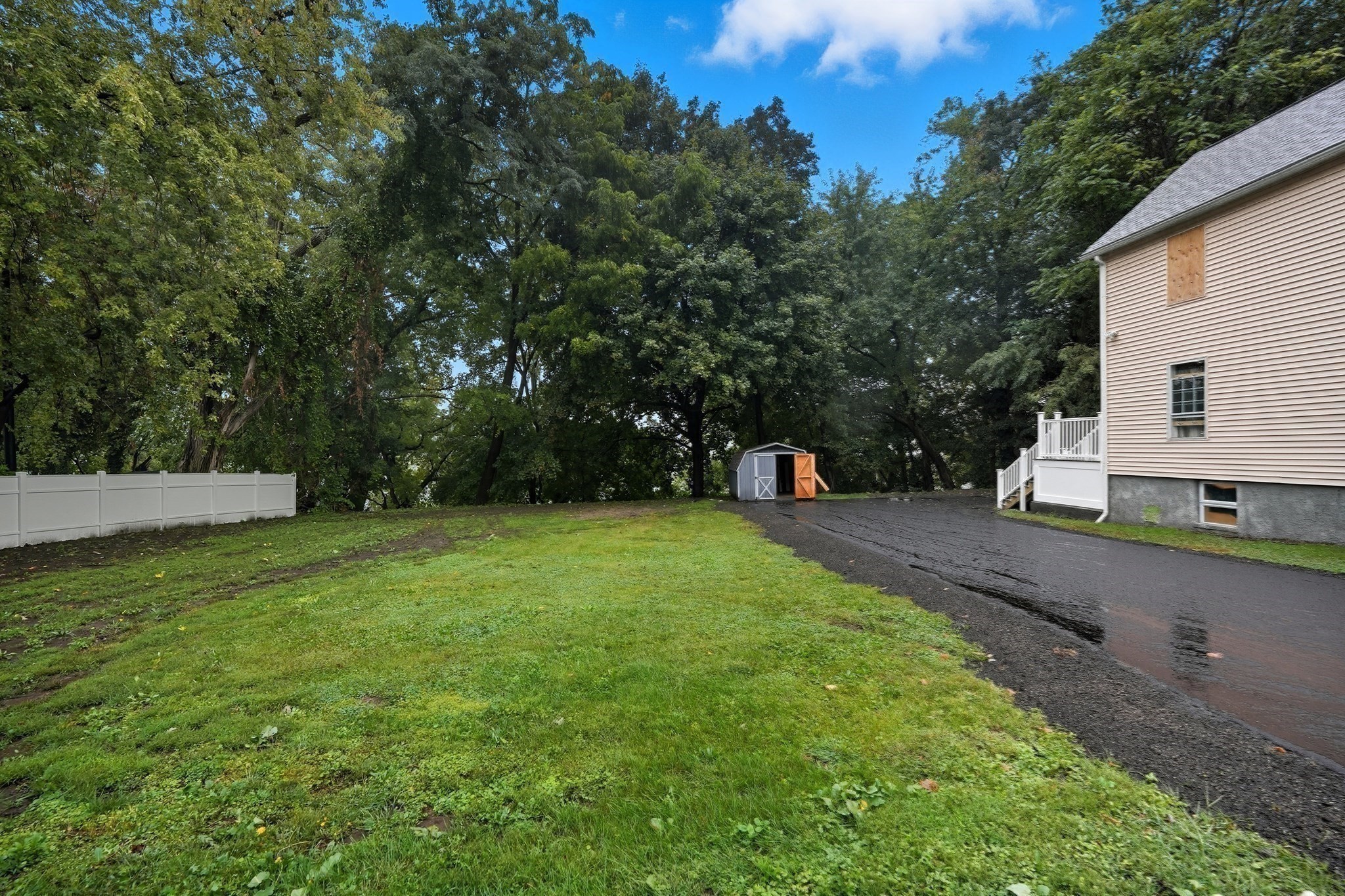 934 Main St, Holyoke, MA 01040 - Image 25