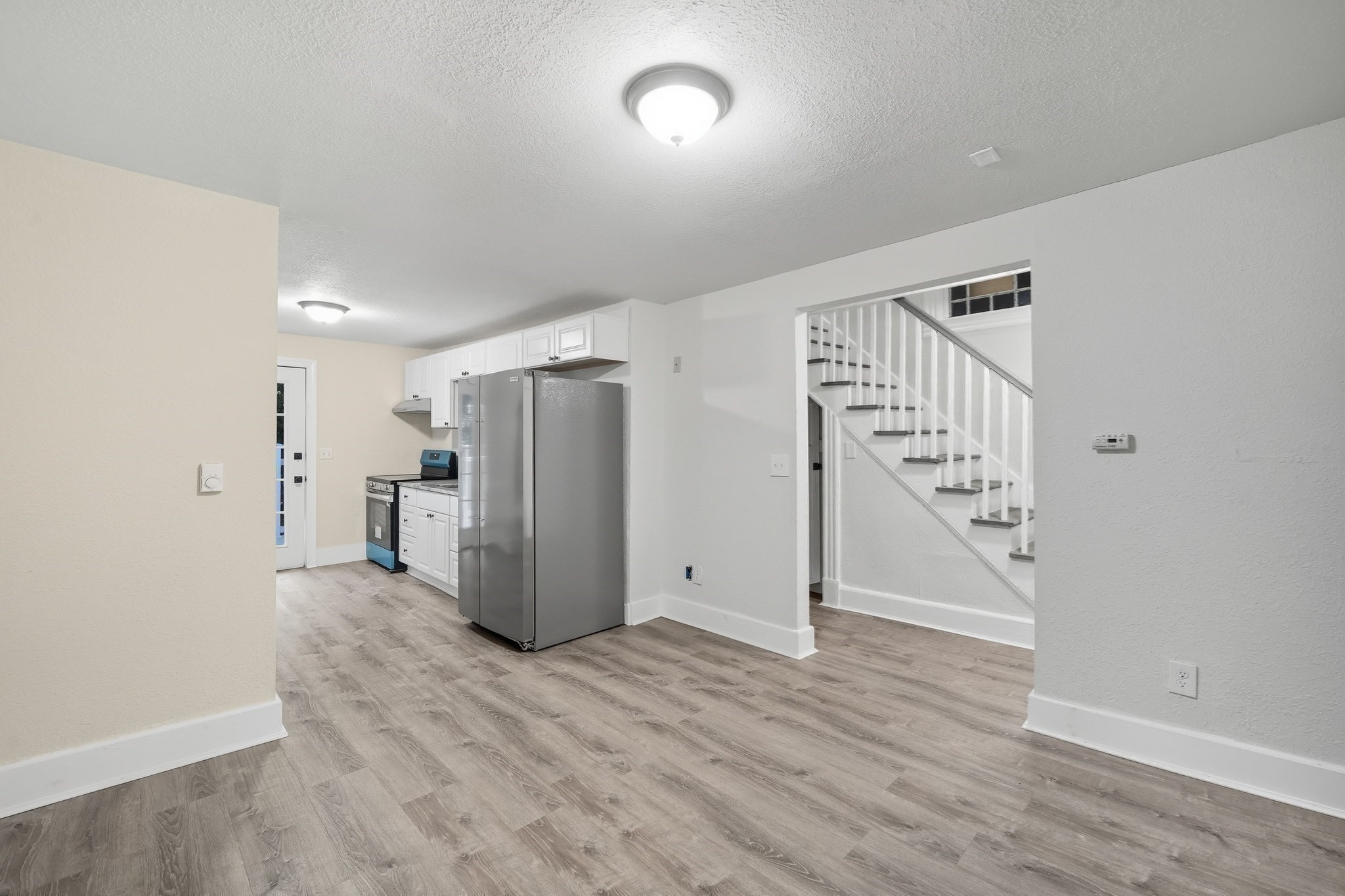 934 Main St, Holyoke, MA 01040 - Image 8