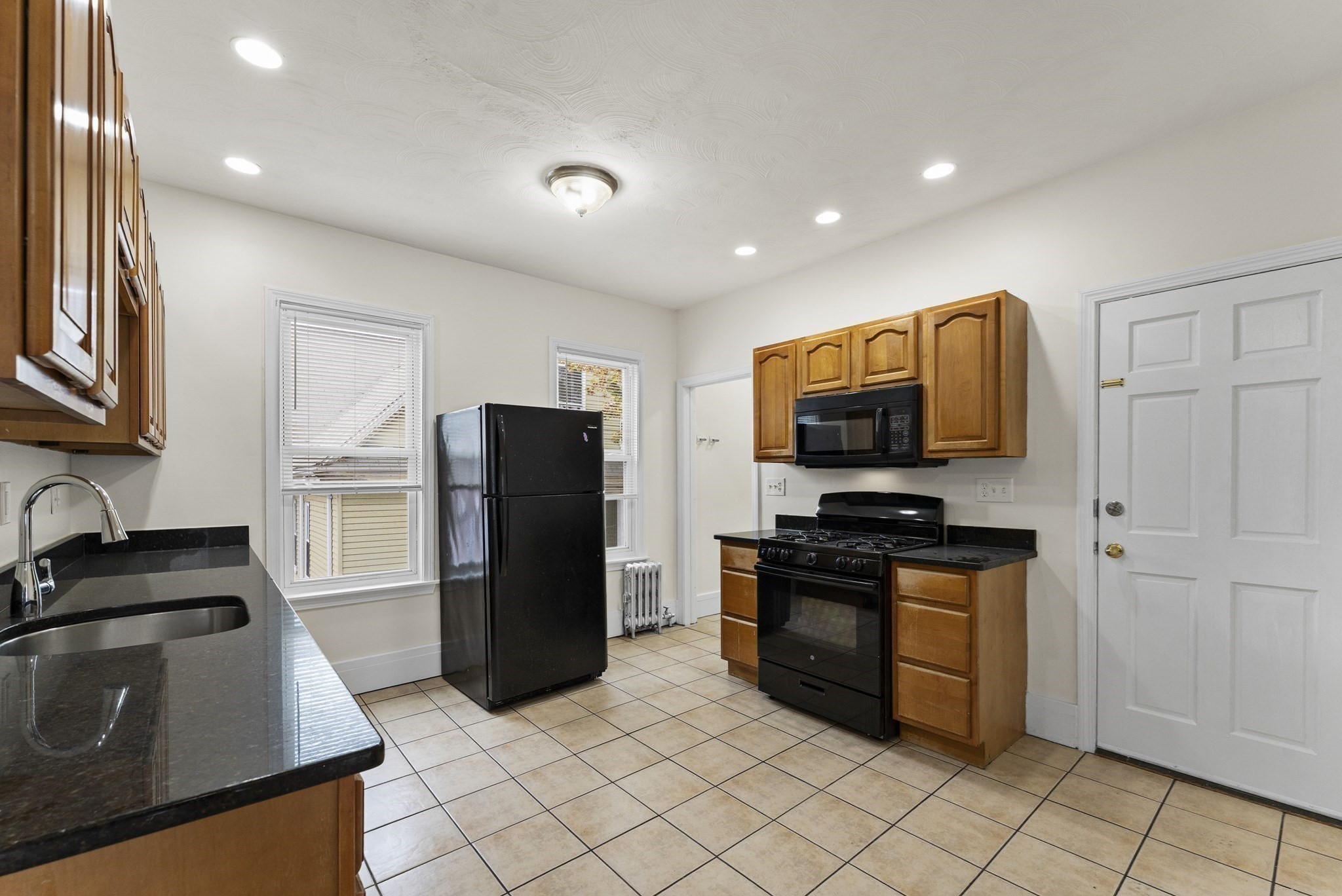 12 Gayland St, Roxbury, Boston, MA 02125 - Image 16