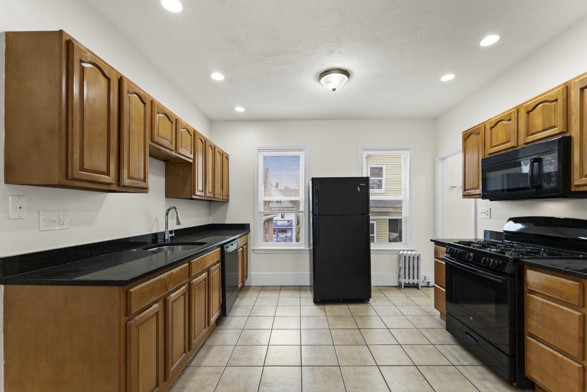 12 Gayland St, Roxbury, Boston, MA 02125 - Image 17