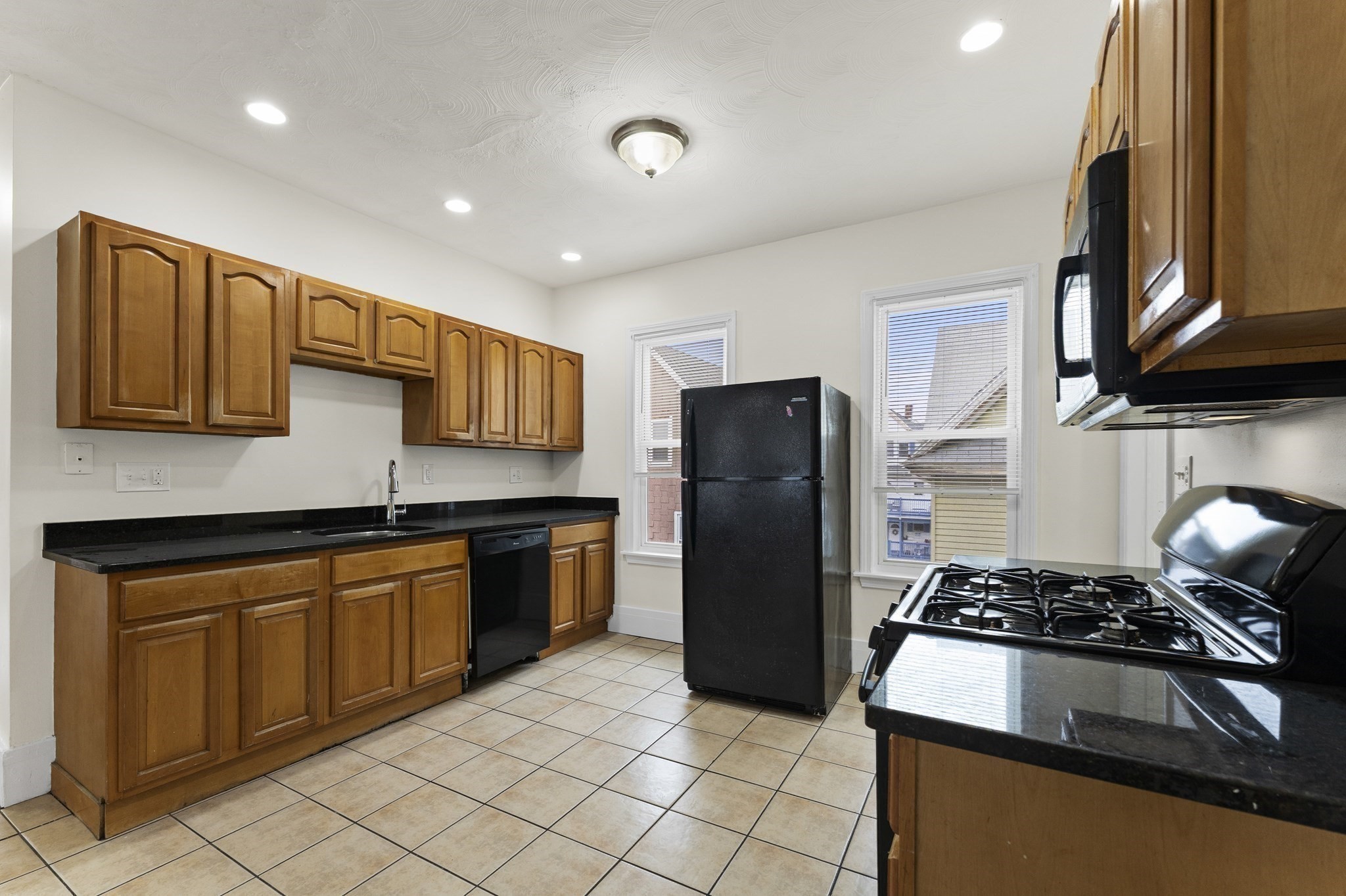 12 Gayland St, Roxbury, Boston, MA 02125 - Image 18