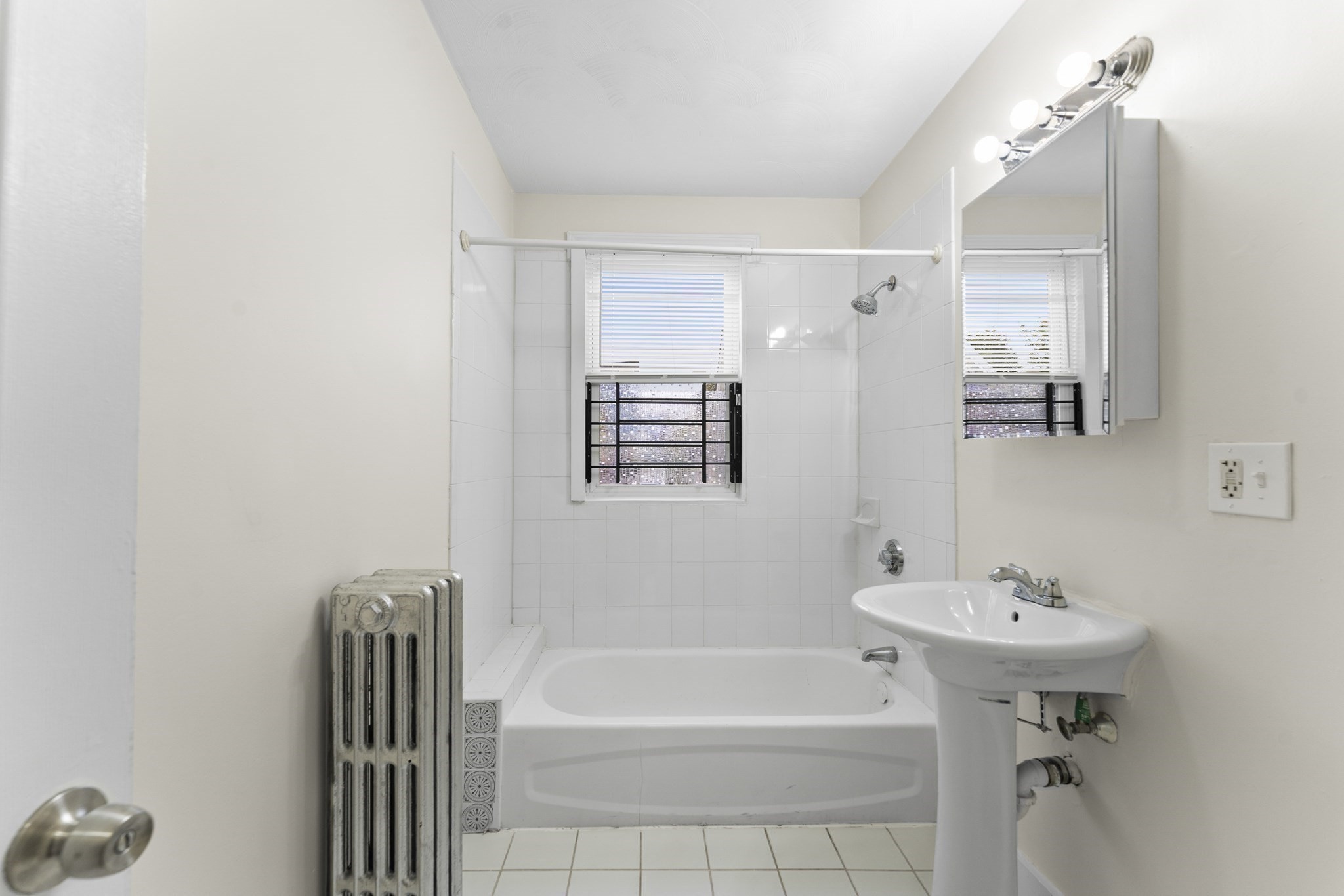 12 Gayland St, Roxbury, Boston, MA 02125 - Image 25