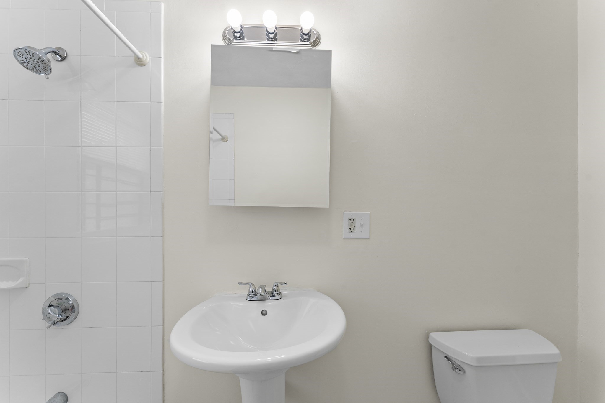 12 Gayland St, Roxbury, Boston, MA 02125 - Image 26