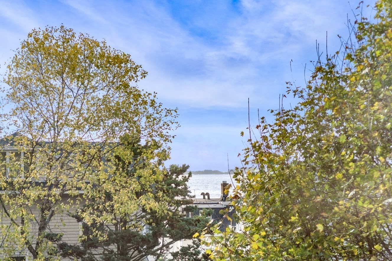 28 Claremont Ter Unit 6, Swampscott, MA 01907 - Image 4