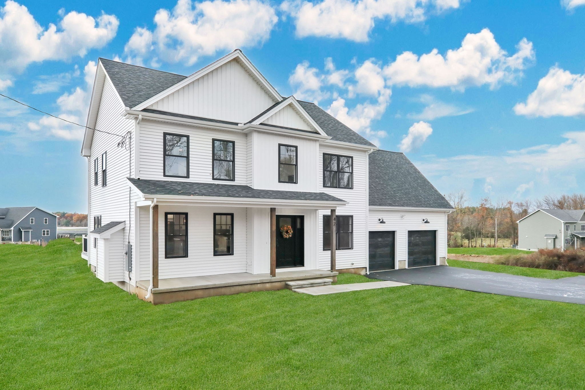 42 East St, Granby, MA 01033